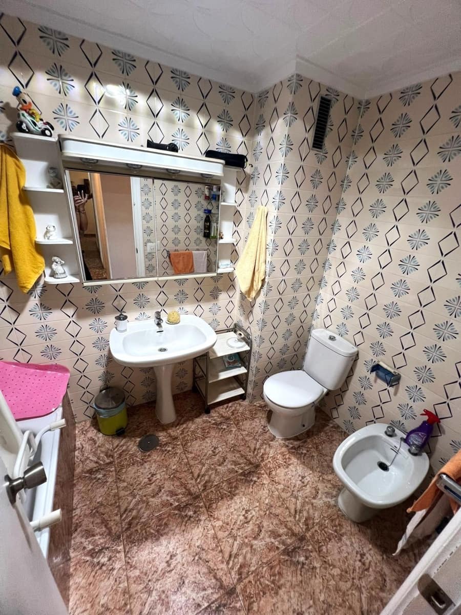4 slaapkamer Appartement te koop in Torrevieja - € 214.900 (Ref: 10091398)