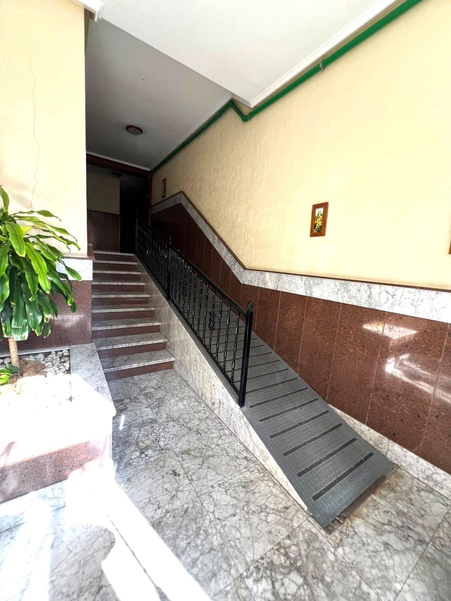 4 slaapkamer Appartement te koop in Torrevieja - € 214.900 (Ref: 10091398)
