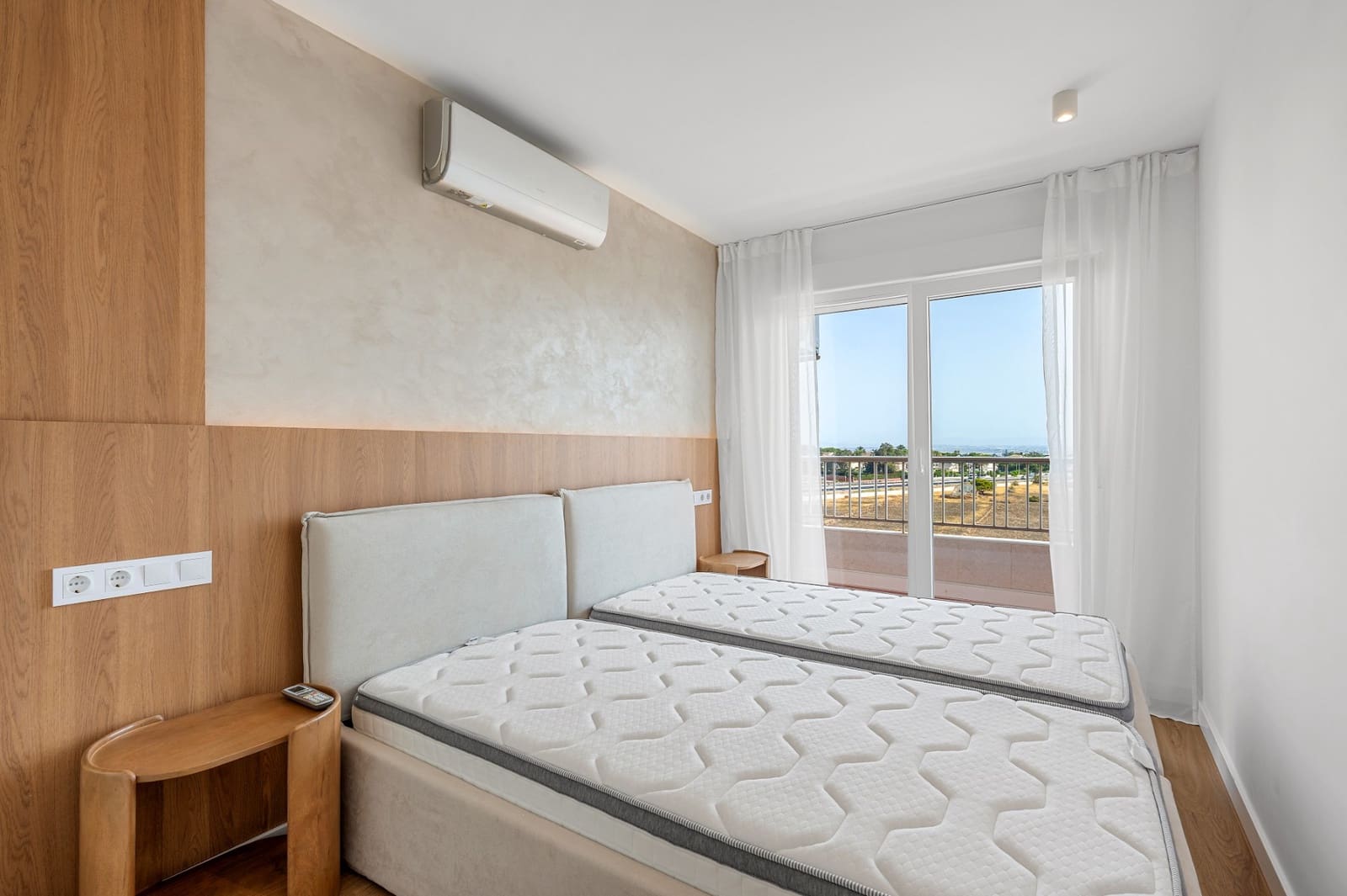 Apartamento de 2 habitaciones en Punta Prima en venta - 225.000 € (Ref: 10093866)