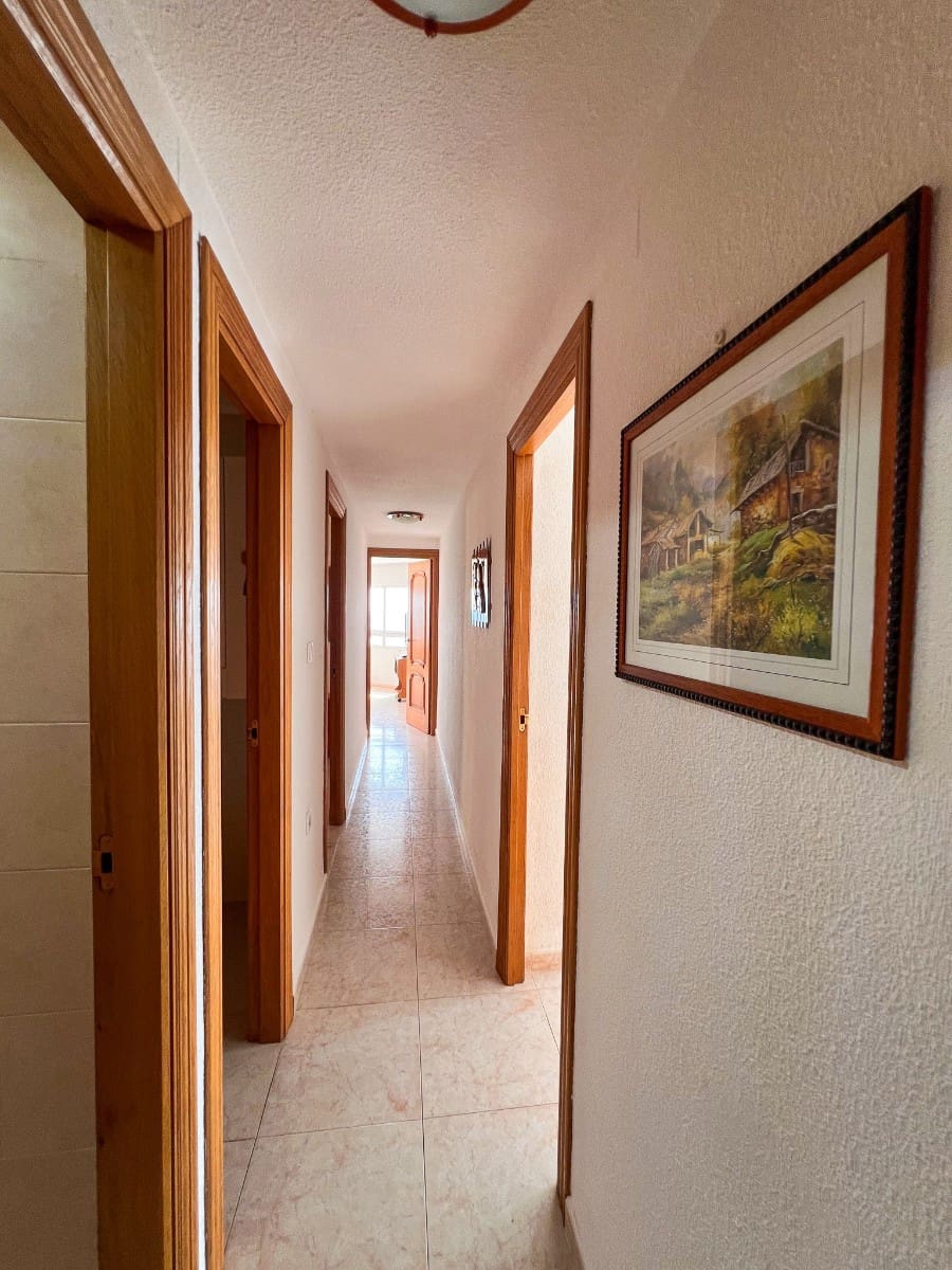 4 camera da letto Appartamento in vendita in Torrevieja - 350.000 € (Rif: 10093872)