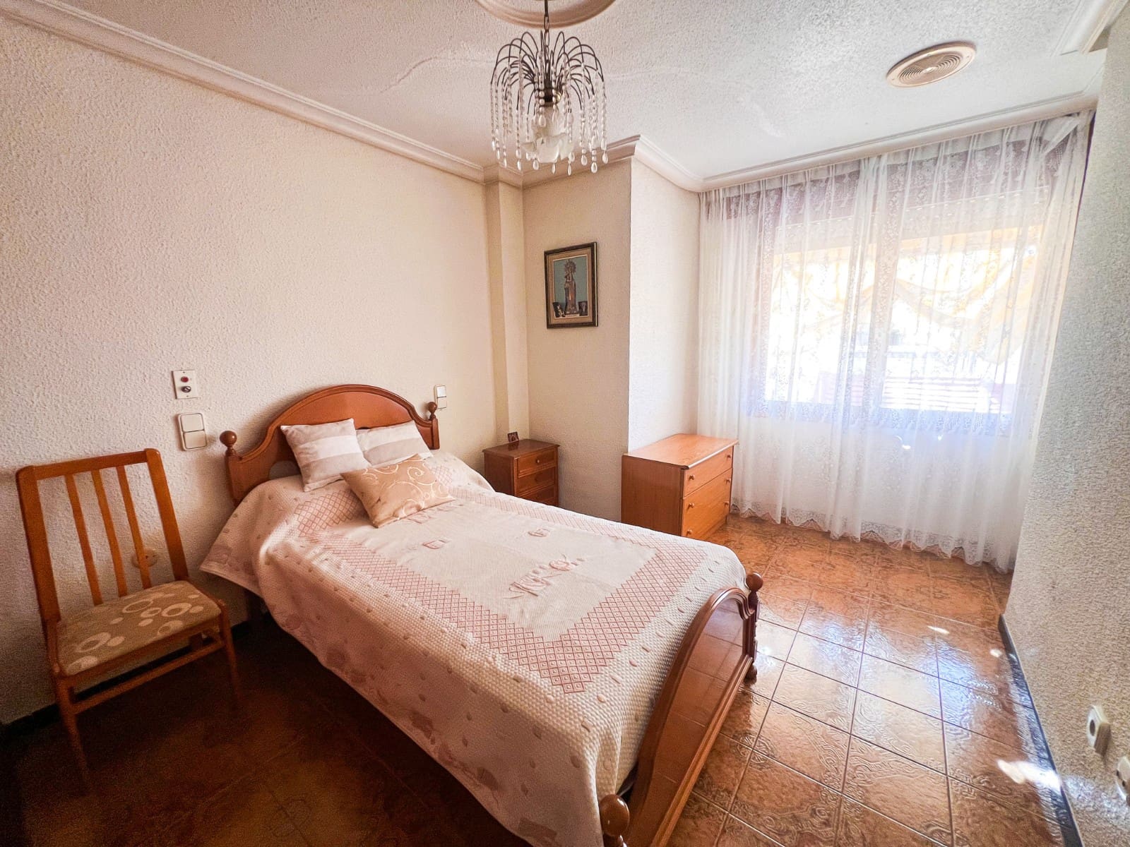 5 soverom Hus til salgs i Guardamar del Segura - € 380 000 (Ref: 10093874)