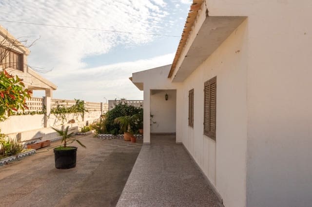 5 soverom Villa til salgs i Guardamar Playa, Guardamar del Segura - € 1 100 000 (Ref: 10093906)