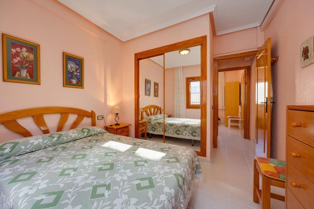 3 soveværelse Lejlighed til salg i Playa del Acequión, Torrevieja - € 159.900 (Ref: 10094927)