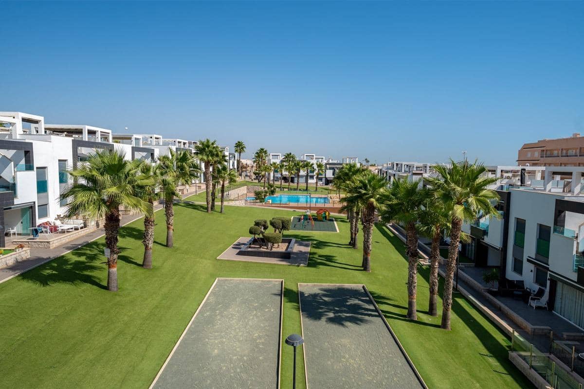 2 Zimmer Penthouse zu verkaufen in Punta Prima - 299.900 € (Ref: 10098589)