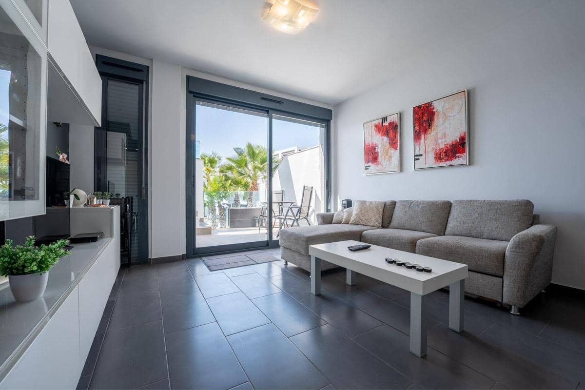 2 Zimmer Penthouse zu verkaufen in Punta Prima - 299.900 € (Ref: 10098589)