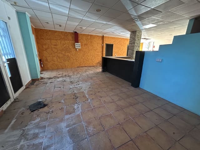 Restaurant/Bar for sale in Villamartin, Orihuela - € 180,000 (Ref: 10098712)