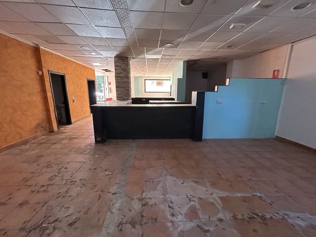 Restaurant/Bar for sale in Villamartin, Orihuela - € 180,000 (Ref: 10098712)