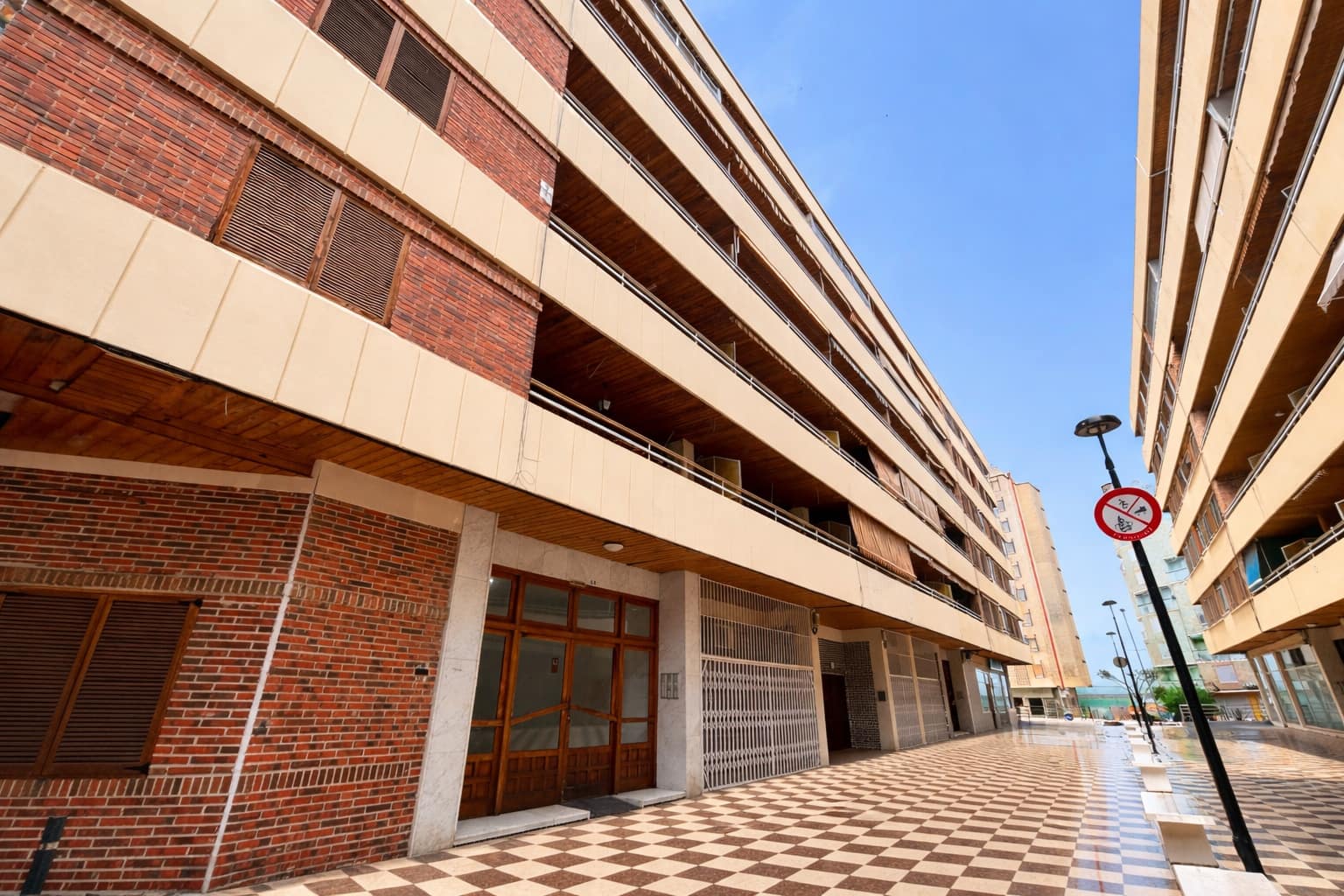 2 soverom Leilighet til salgs i Torrevieja - € 268 000 (Ref: 10098713)