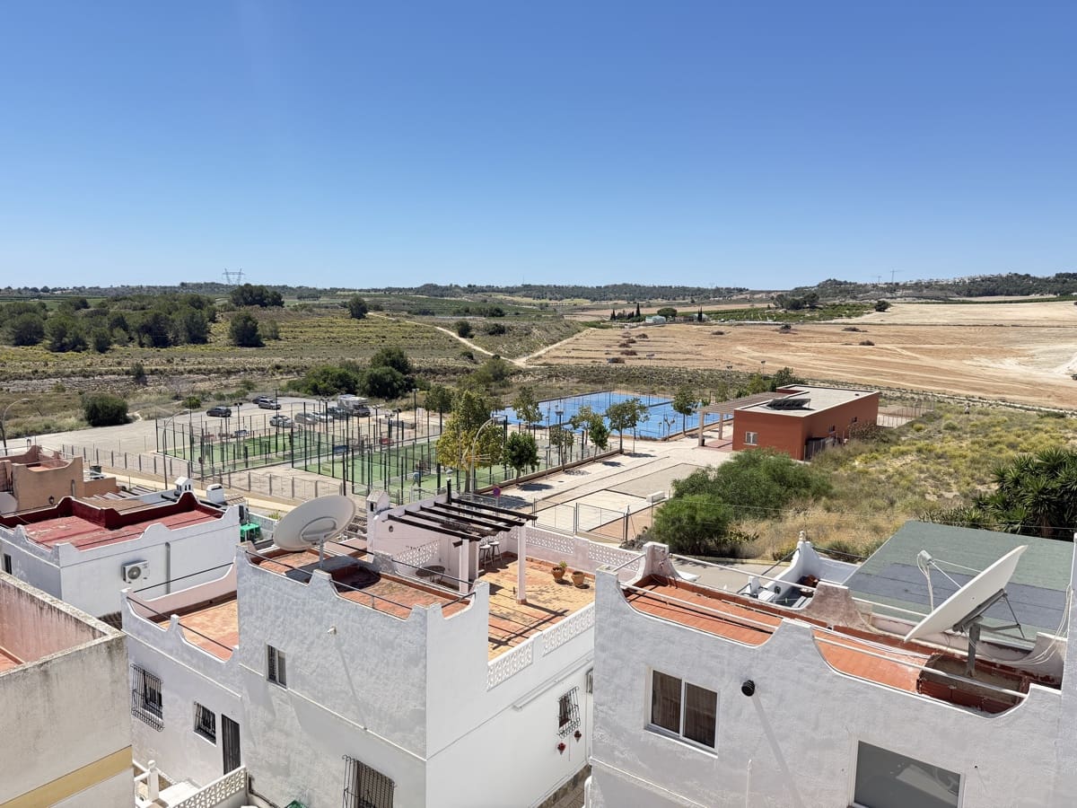 3 slaapkamer Huis te koop in San Miguel de Salinas - € 235.000 (Ref: 10098718)