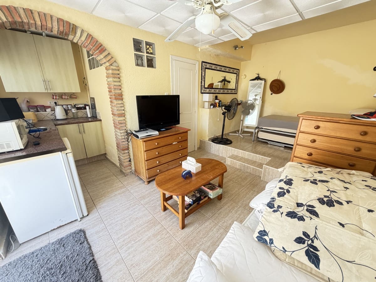 3 slaapkamer Huis te koop in San Miguel de Salinas - € 235.000 (Ref: 10098718)