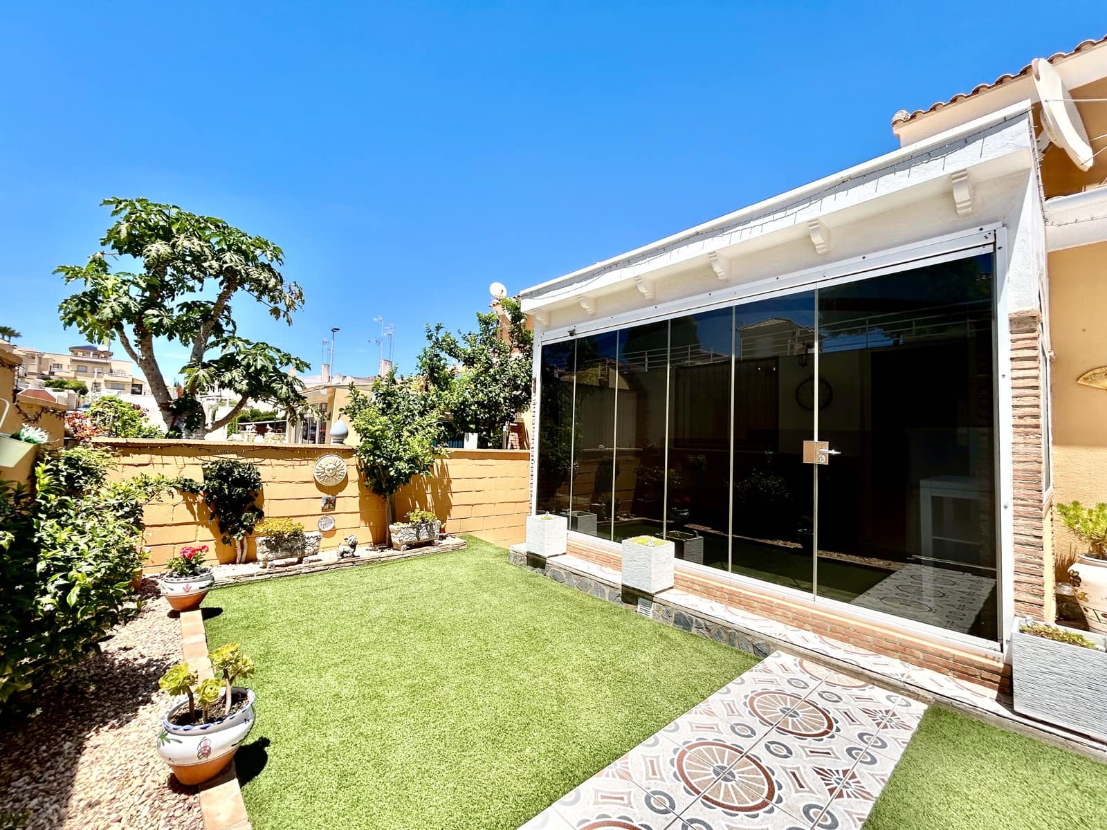 3 Zimmer Villa zu verkaufen in Los Balcones - 265.950 € (Ref: 10098723)
