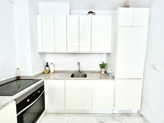 2 slaapkamer Appartement te koop in La Zenia, Orihuela - € 189.900 (Ref: 10098724)
