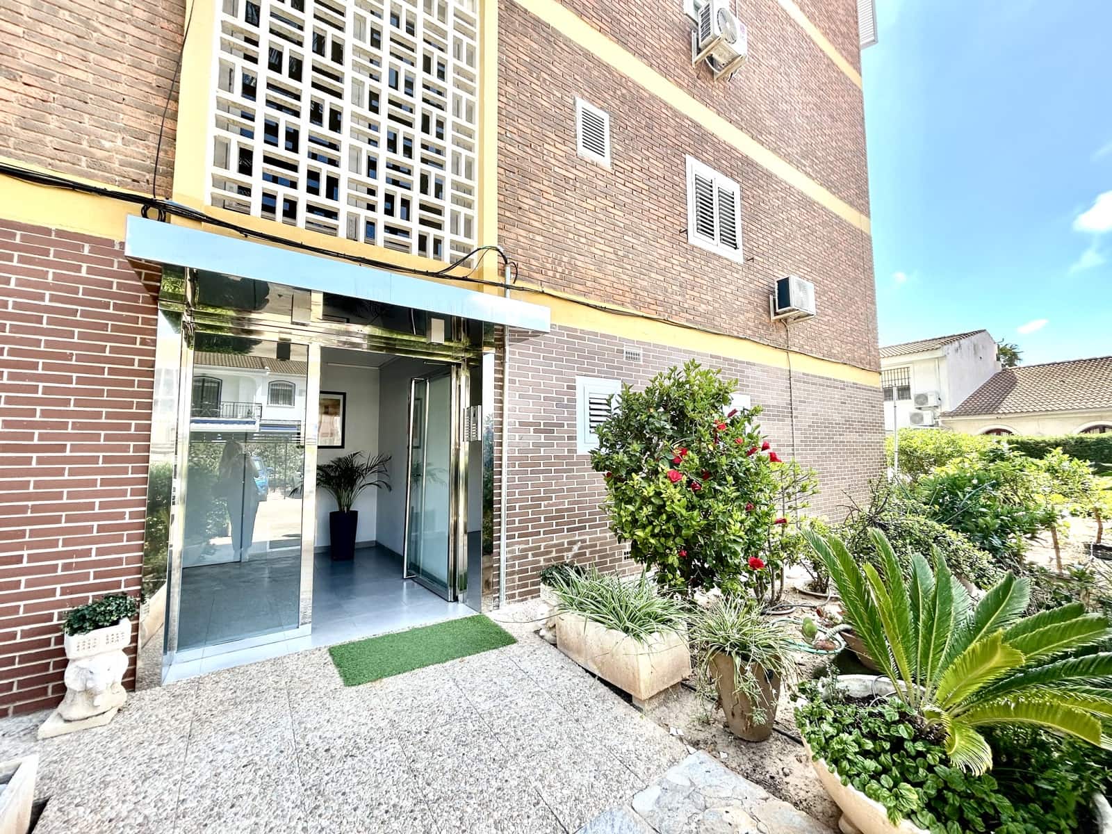 2 slaapkamer Appartement te koop in La Zenia - € 189.900 (Ref: 10098724)