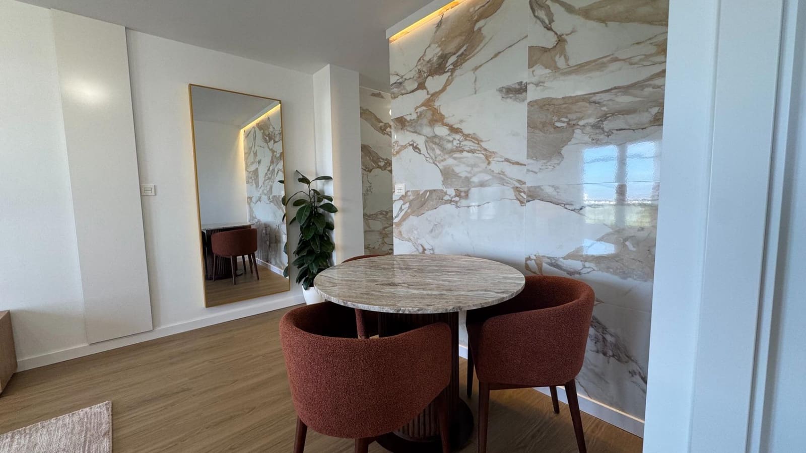 2 chambre Penthouse à vendre à Torrevieja - 220 000 € (Ref: 10098731)