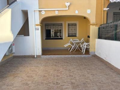 2 quarto Bungalow para venda em La Florida, Orihuela - 148 000 € (Ref: 10098739)