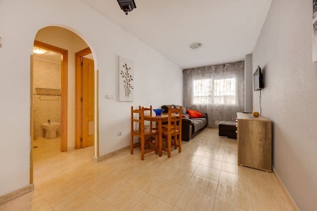Apartamento de 2 habitaciones en Centro - Muelle Pesquero, Torrevieja en venta - 124.969 € (Ref: 10099447)