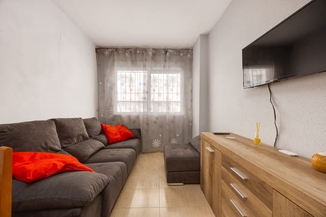 Apartamento de 2 habitaciones en Centro - Muelle Pesquero, Torrevieja en venta - 124.969 € (Ref: 10099447)