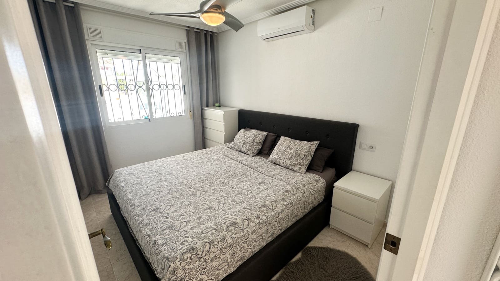 Casa de 4 habitaciones en Los Altos en venta - 314.900 € (Ref: 10101436)