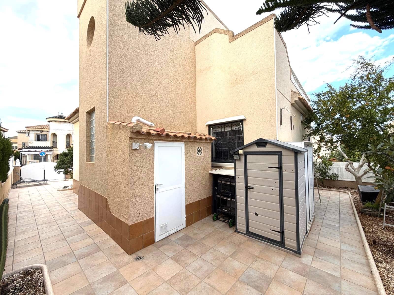 3 slaapkamer Villa te koop in Orihuela Costa - € 369.000 (Ref: 10101437)