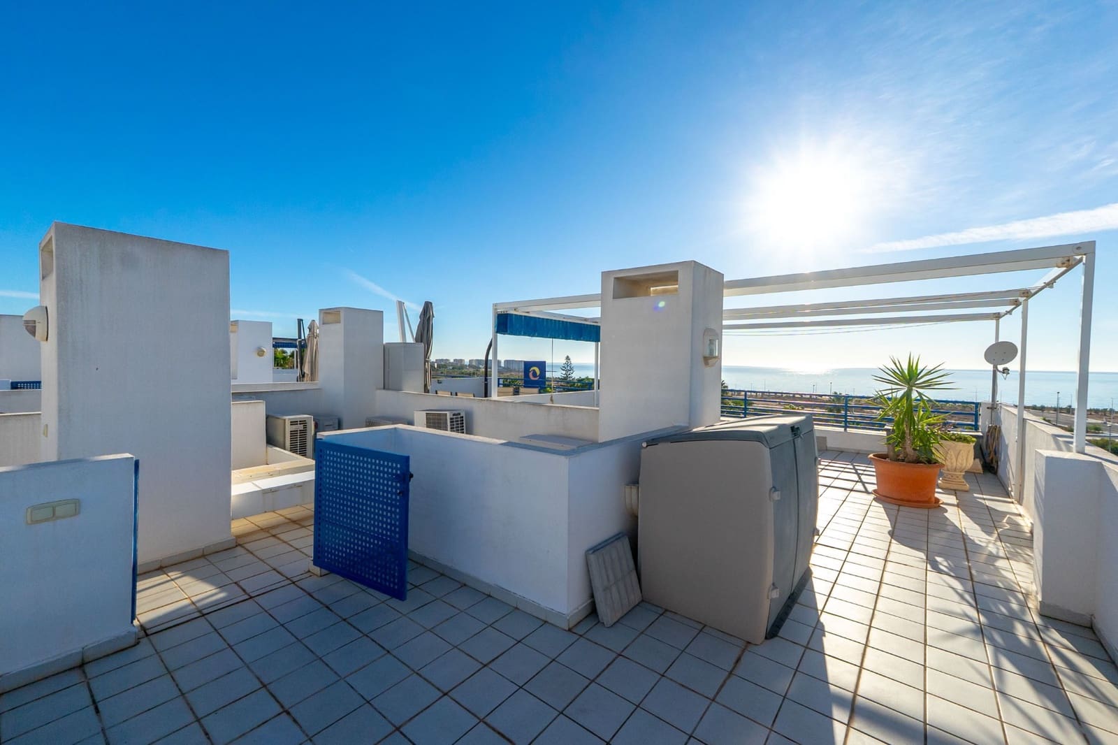 2 sovrum Takvåning till salu i Playa Flamenca - 206 000 € (Ref: 10101438)