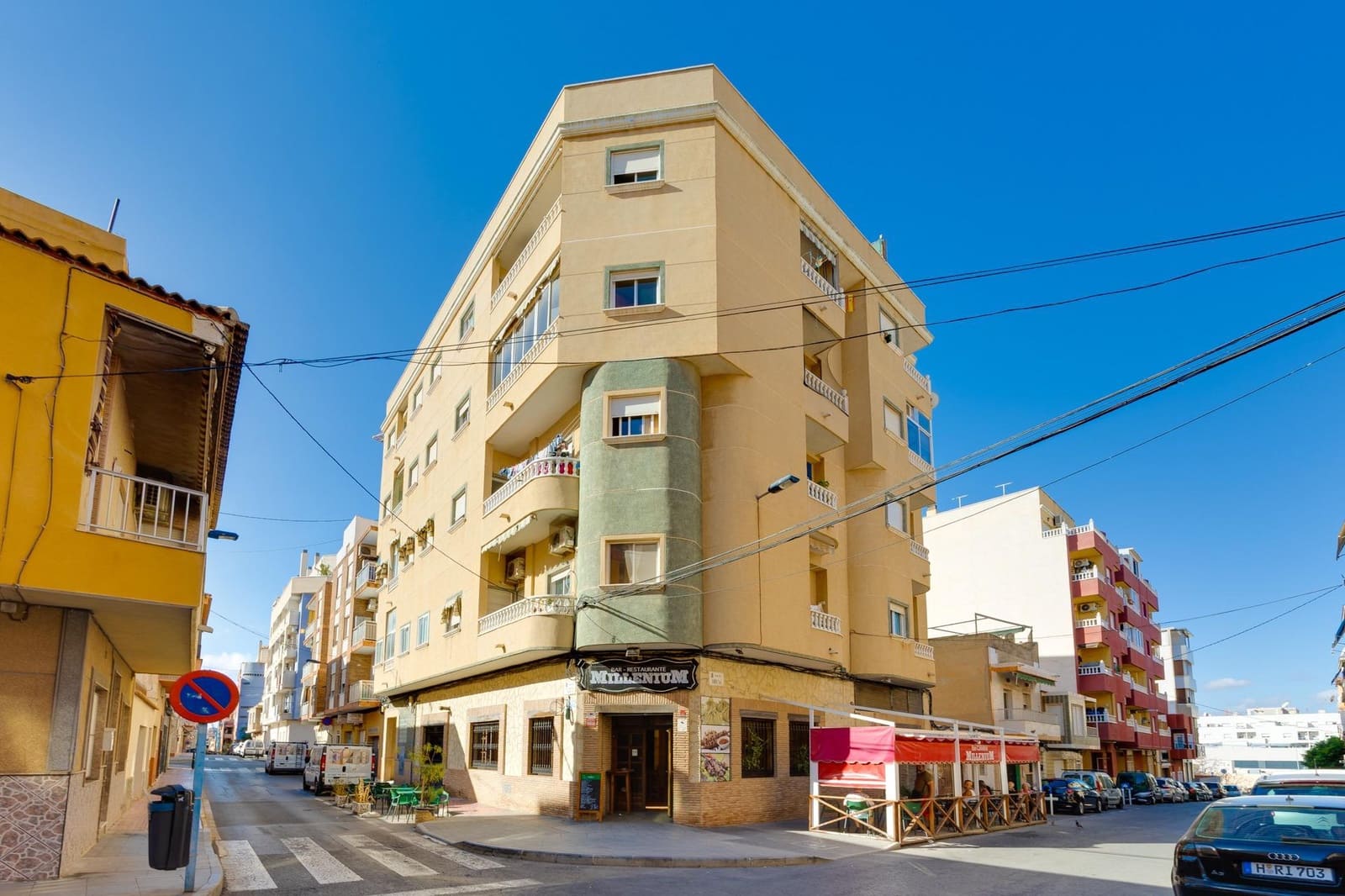 Apartamento de 3 habitaciones en Torrevieja en venta - 169.000 € (Ref: 10102987)