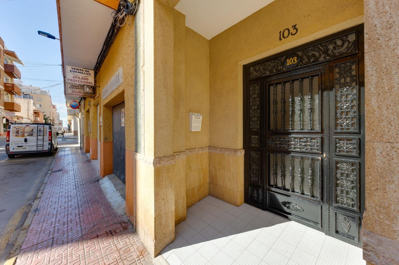 Apartamento de 3 habitaciones en Torrevieja en venta - 169.000 € (Ref: 10102987)