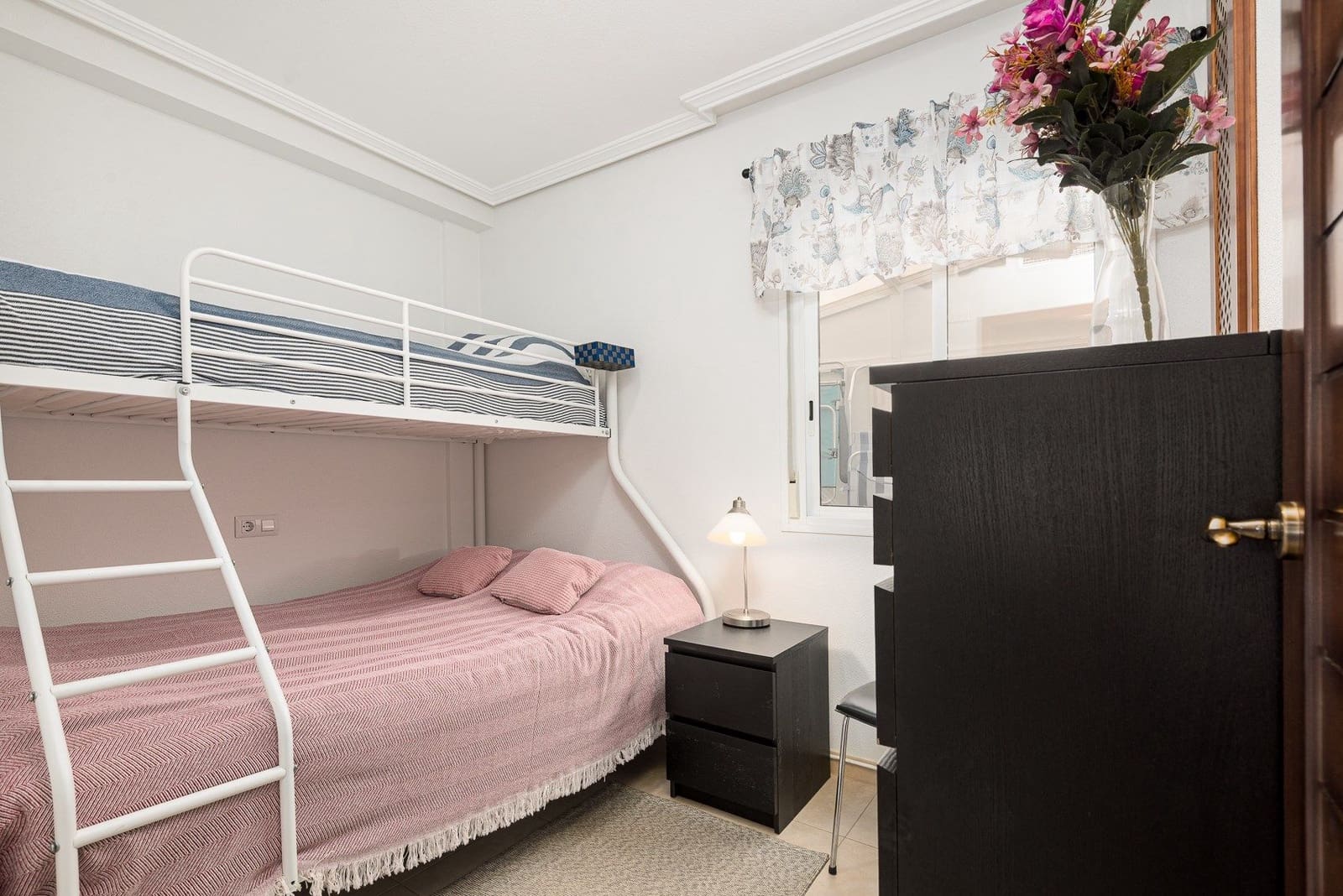 2 soveværelse Lejlighed til salg i Aguas Nuevas med swimmingpool - € 220.000 (Ref: 10102988)