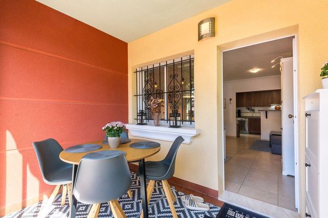 2 soveværelse Lejlighed til salg i Aguas Nuevas, Torrevieja med swimmingpool - € 220.000 (Ref: 10102988)