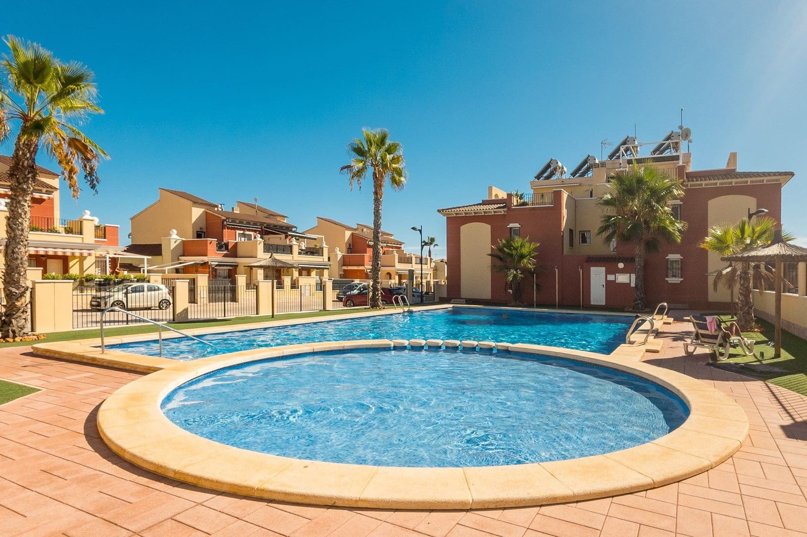 2 soveværelse Lejlighed til salg i Aguas Nuevas med swimmingpool - € 220.000 (Ref: 10102988)