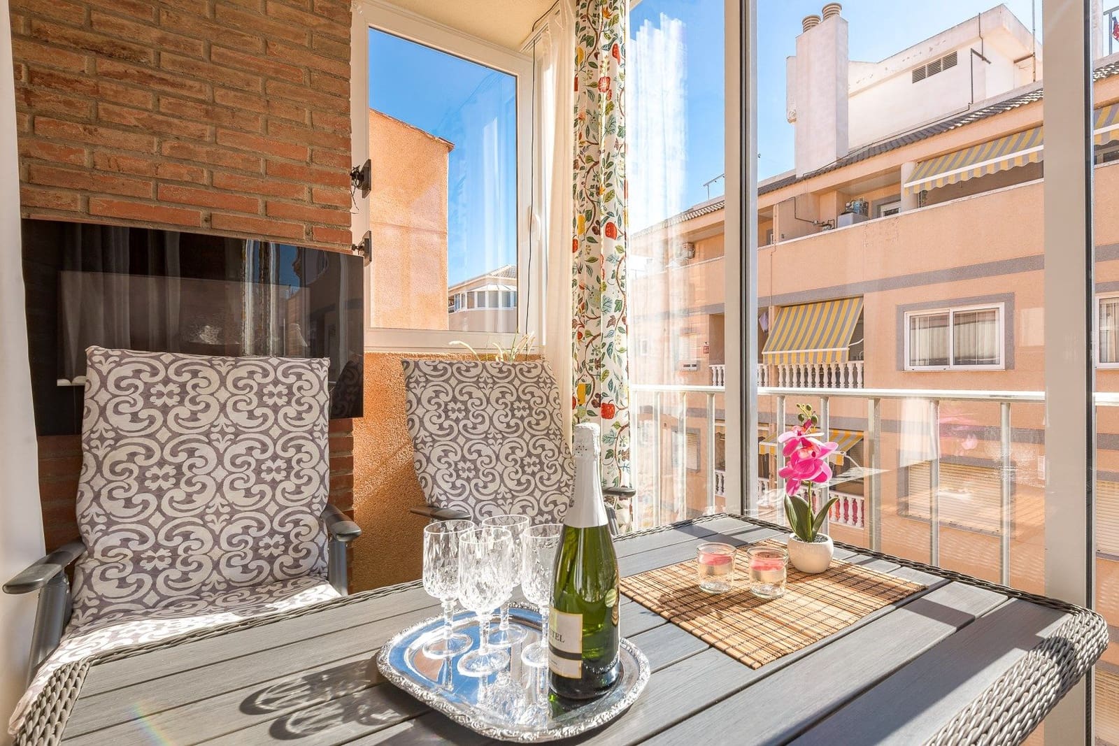 2 slaapkamer Appartement te koop in Torrevieja - € 170.000 (Ref: 10102989)