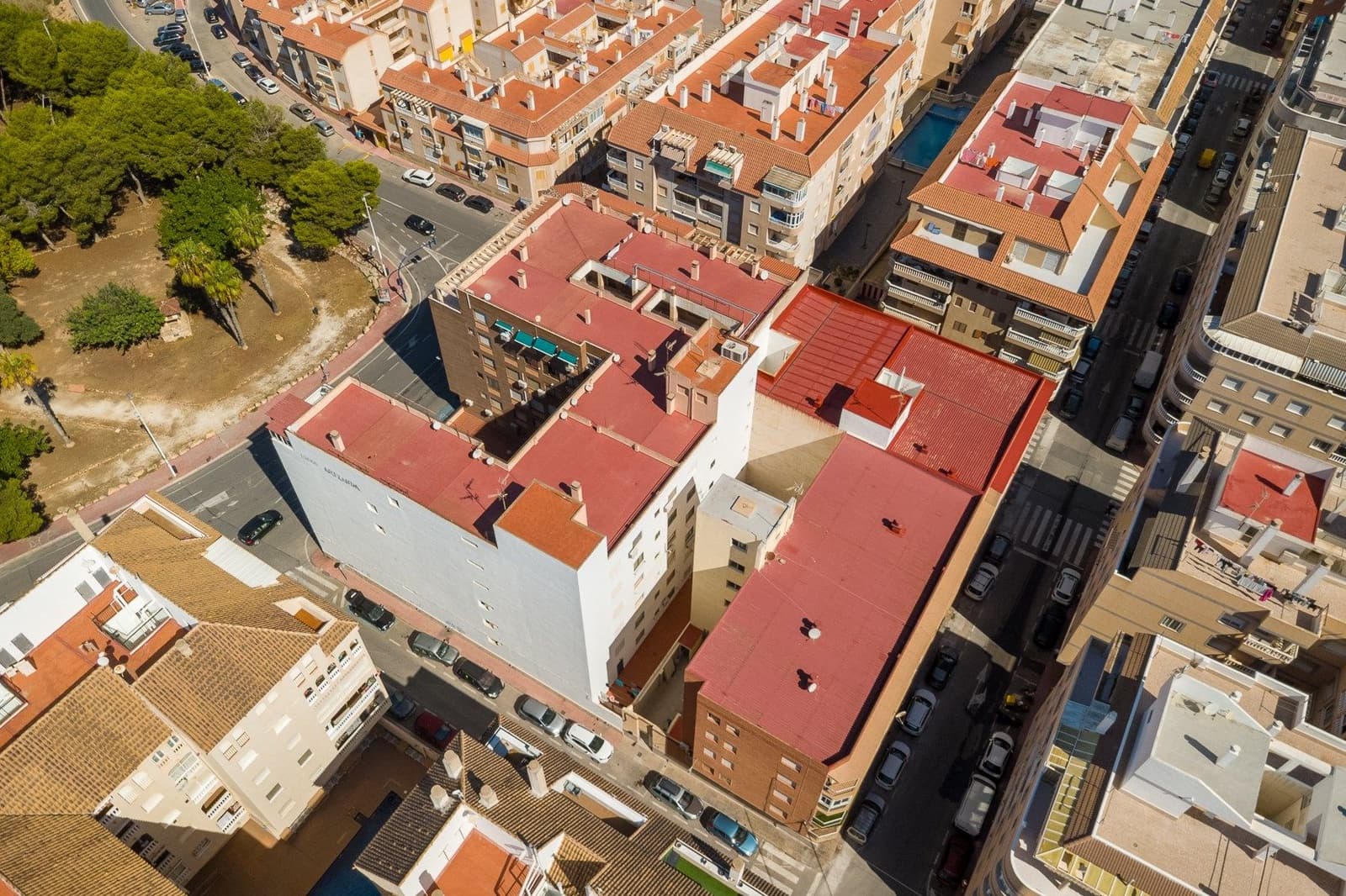 2 slaapkamer Appartement te koop in Torrevieja - € 170.000 (Ref: 10102989)