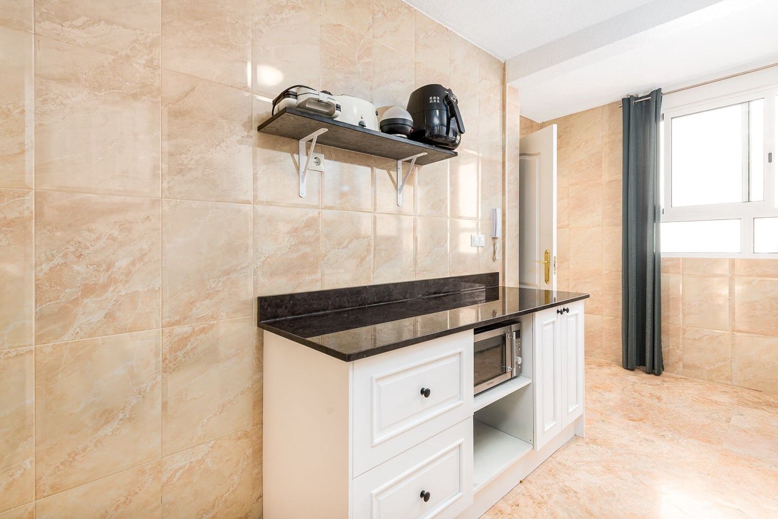 2 slaapkamer Appartement te koop in Torrevieja - € 170.000 (Ref: 10102989)