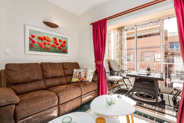 2 soveværelse Lejlighed til salg i Playa de los Náufragos, Torrevieja - € 170.000 (Ref: 10102989)