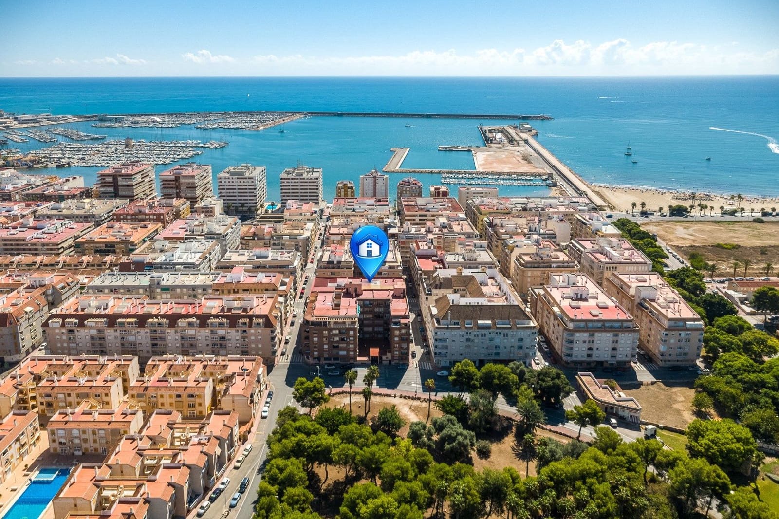 2 slaapkamer Appartement te koop in Torrevieja - € 170.000 (Ref: 10102989)
