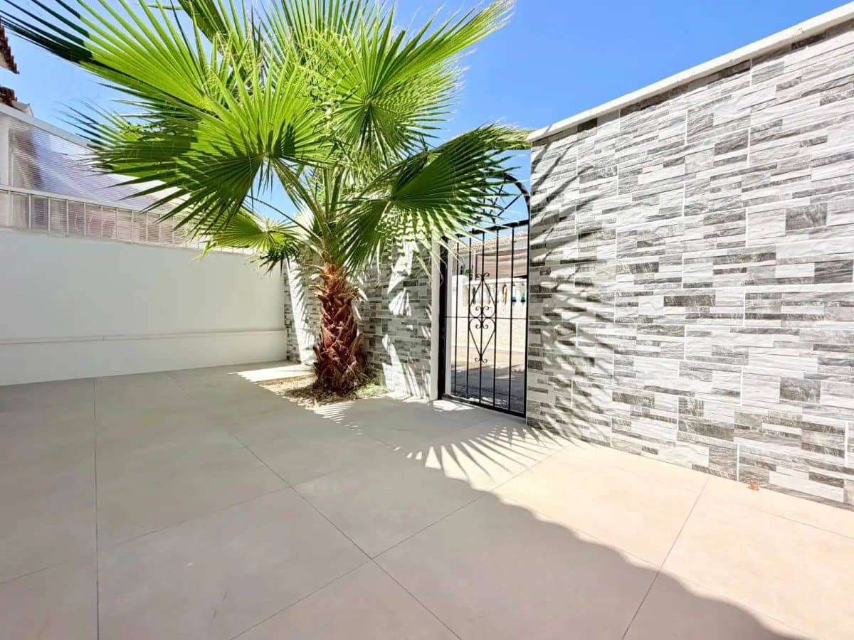 2 sovrum Bungalow till salu i El Chaparral - 160 000 € (Ref: 10102990)