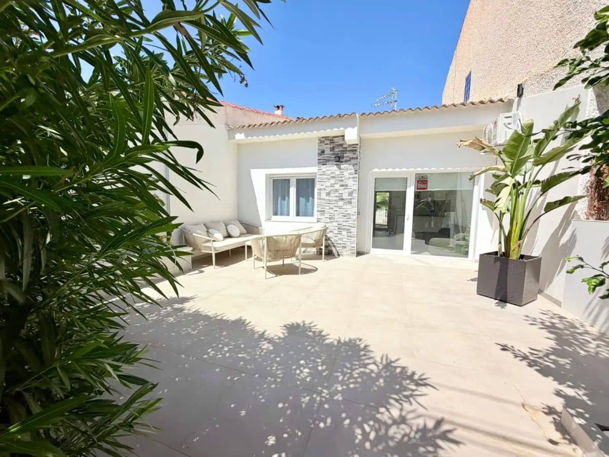 2 sovrum Bungalow till salu i El Chaparral - 160 000 € (Ref: 10102990)