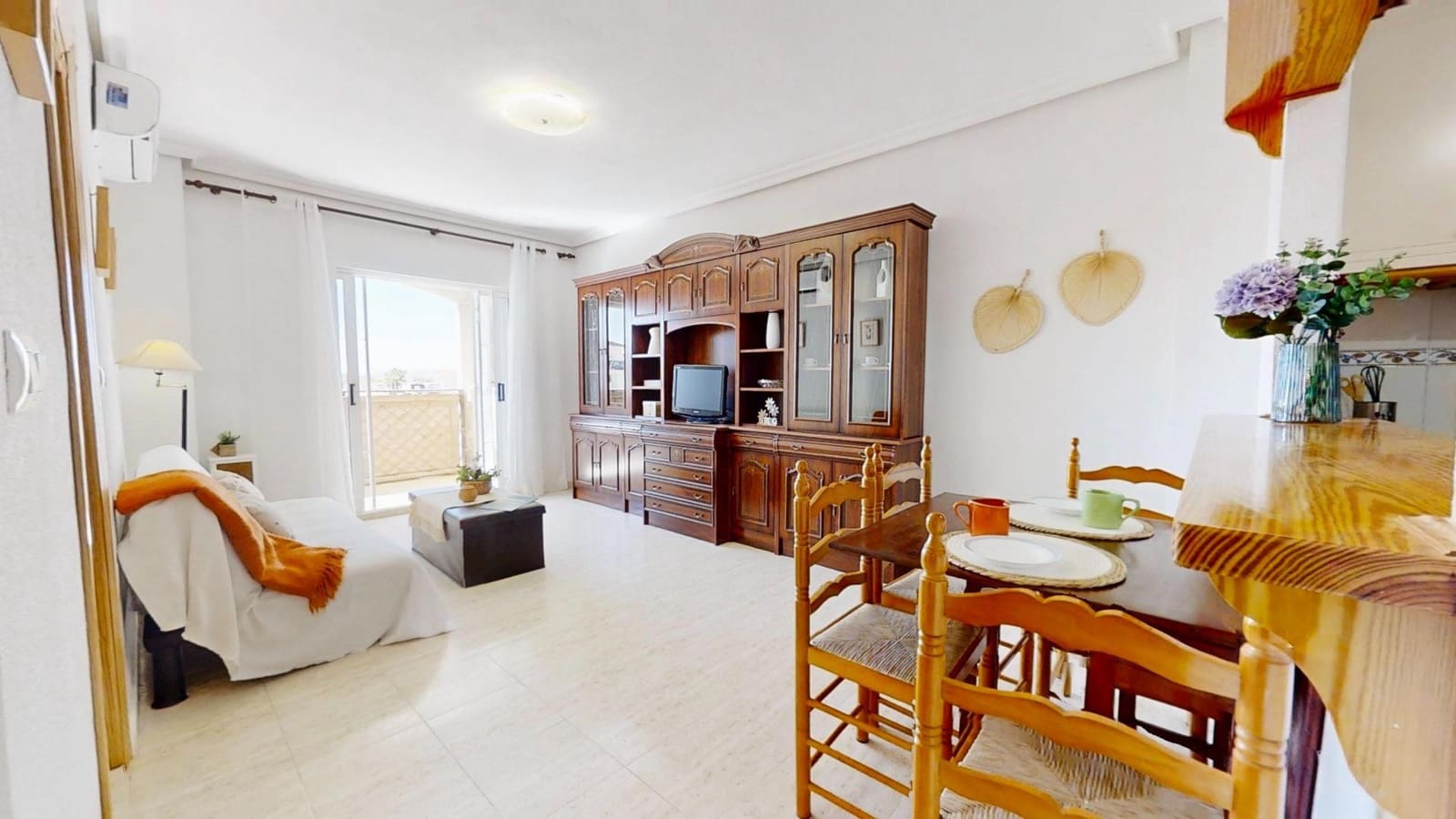 1 soveværelse Lejlighed til salg i Torrevieja med swimmingpool - € 191.999 (Ref: 10115956)