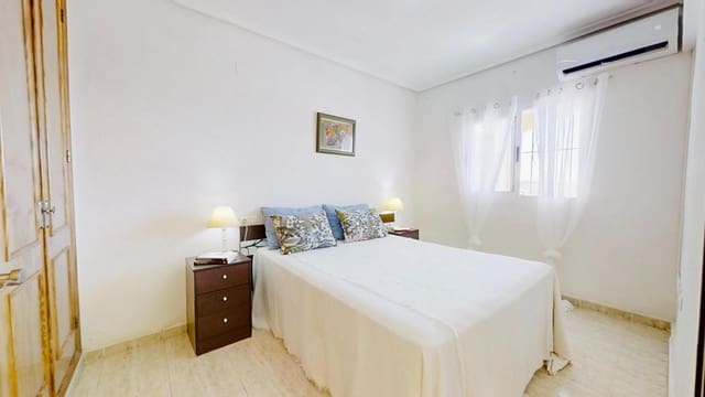 1 soveværelse Lejlighed til salg i El Chaparral - La Siesta - La Torreta, Torrevieja med swimmingpool - € 191.999 (Ref: 10115956)