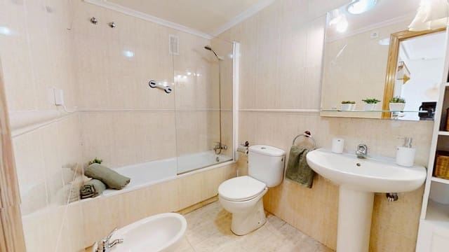 1 soveværelse Lejlighed til salg i El Chaparral - La Siesta - La Torreta, Torrevieja med swimmingpool - € 191.999 (Ref: 10115956)