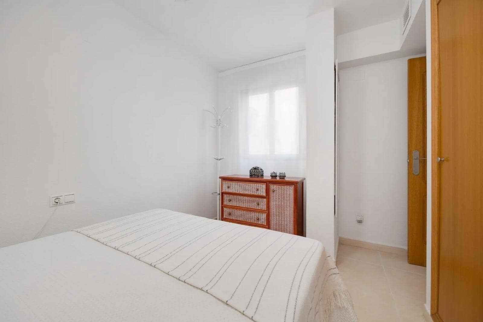 3 sovrum Takvåning till salu i Torrevieja med pool garage - 329 000 € (Ref: 10115957)