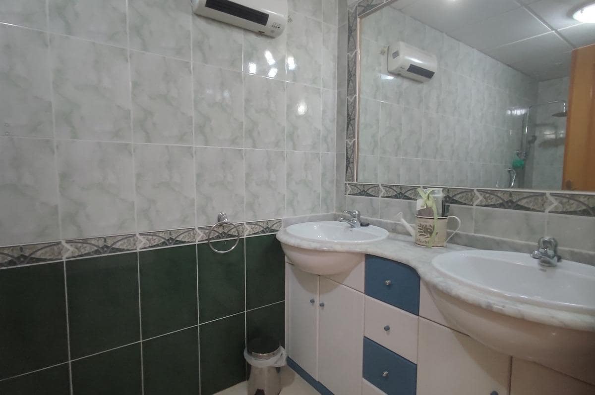 3 camera da letto Appartamento in vendita in Playa Flamenca con garage - 220.000 € (Rif: 10115960)