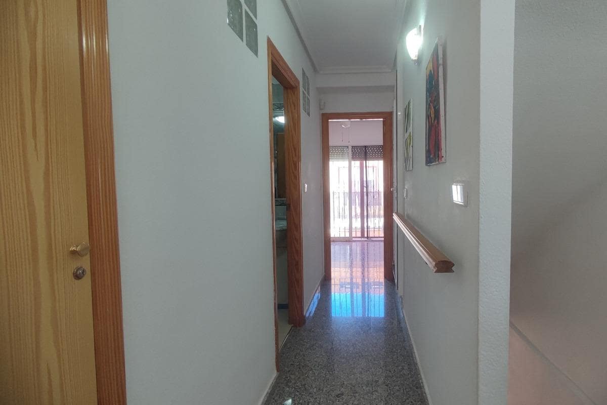 3 camera da letto Appartamento in vendita in Playa Flamenca con garage - 220.000 € (Rif: 10115960)