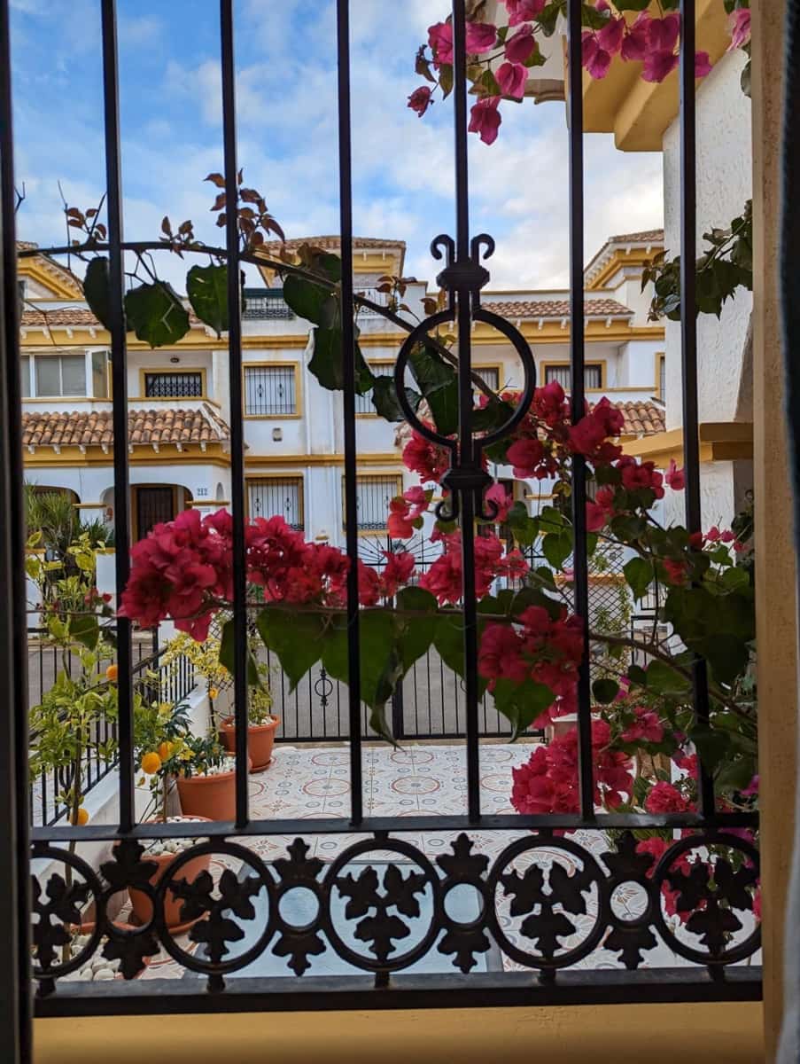 3 bedroom Townhouse for sale in Torrevieja with pool - € 192,000 (Ref: 10115962)