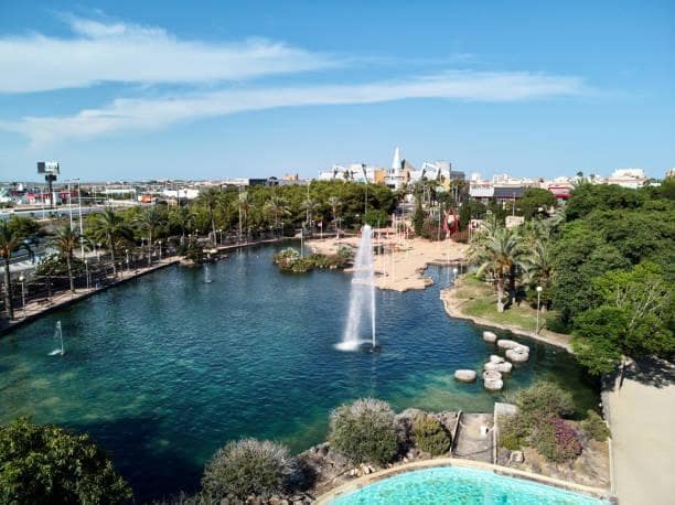 2 soverom Penthouse til salgs i Torrevieja med svømmebasseng garasje - € 149 990 (Ref: 10115963)