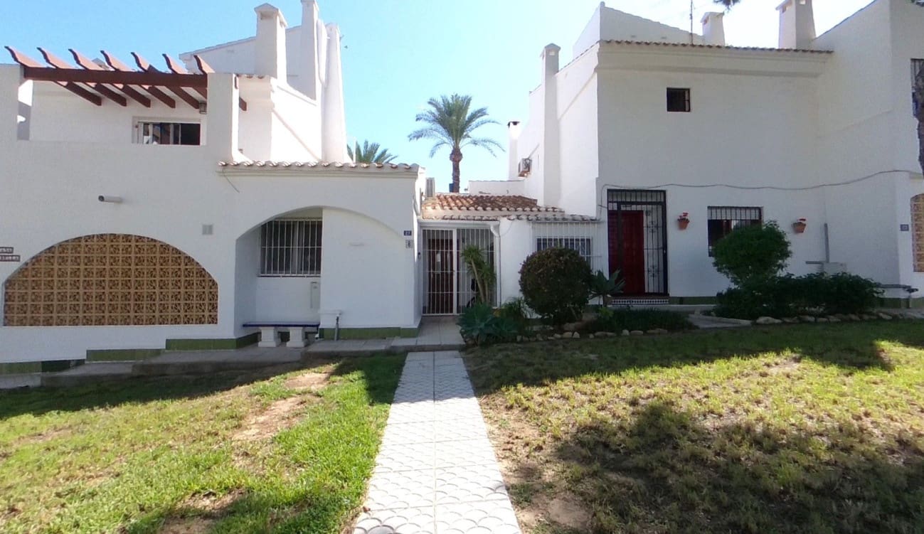 2 sovrum Hus till salu i Orihuela Costa - 295 000 € (Ref: 10115966)