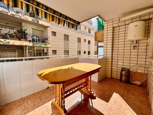 Apartamento de 2 habitaciones en Avenida Habaneras - Curva de Palangre, Torrevieja en venta con garaje - 154.500 € (Ref: 10115982)