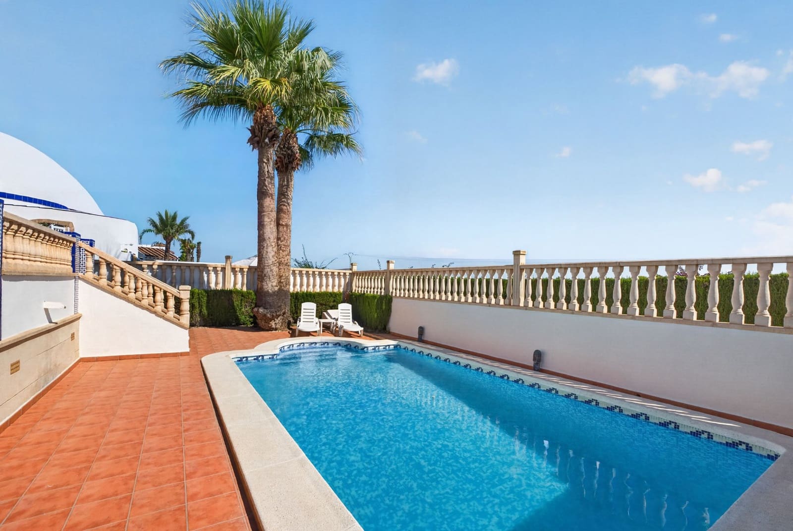 3 bedroom Villa for sale in Villamartin with pool garage - € 529,000 (Ref: 10115983)