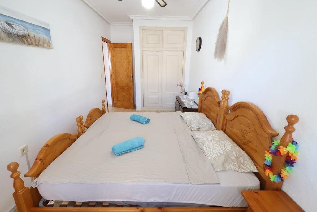 2 sypialnia Penthouse na sprzedaż w Torrevieja z basenem - 125 000 € (Ref: 10115984)