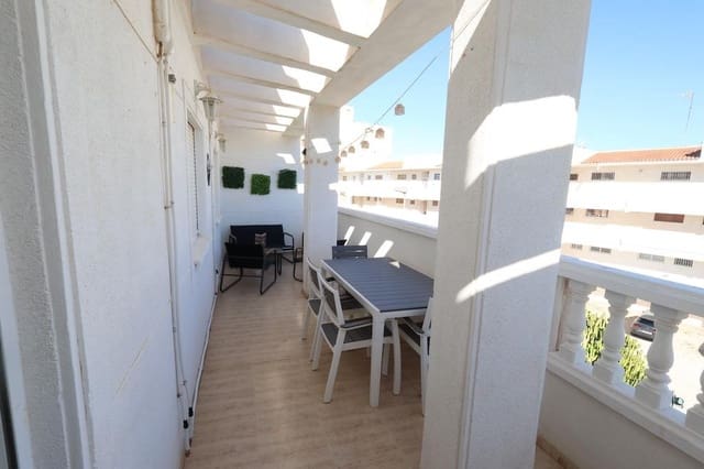 2 makuuhuone Kattohuoneisto myytävänä paikassa Playa del Cura, Torrevieja mukana uima-altaan - 125 000 € (Ref: 10115984)