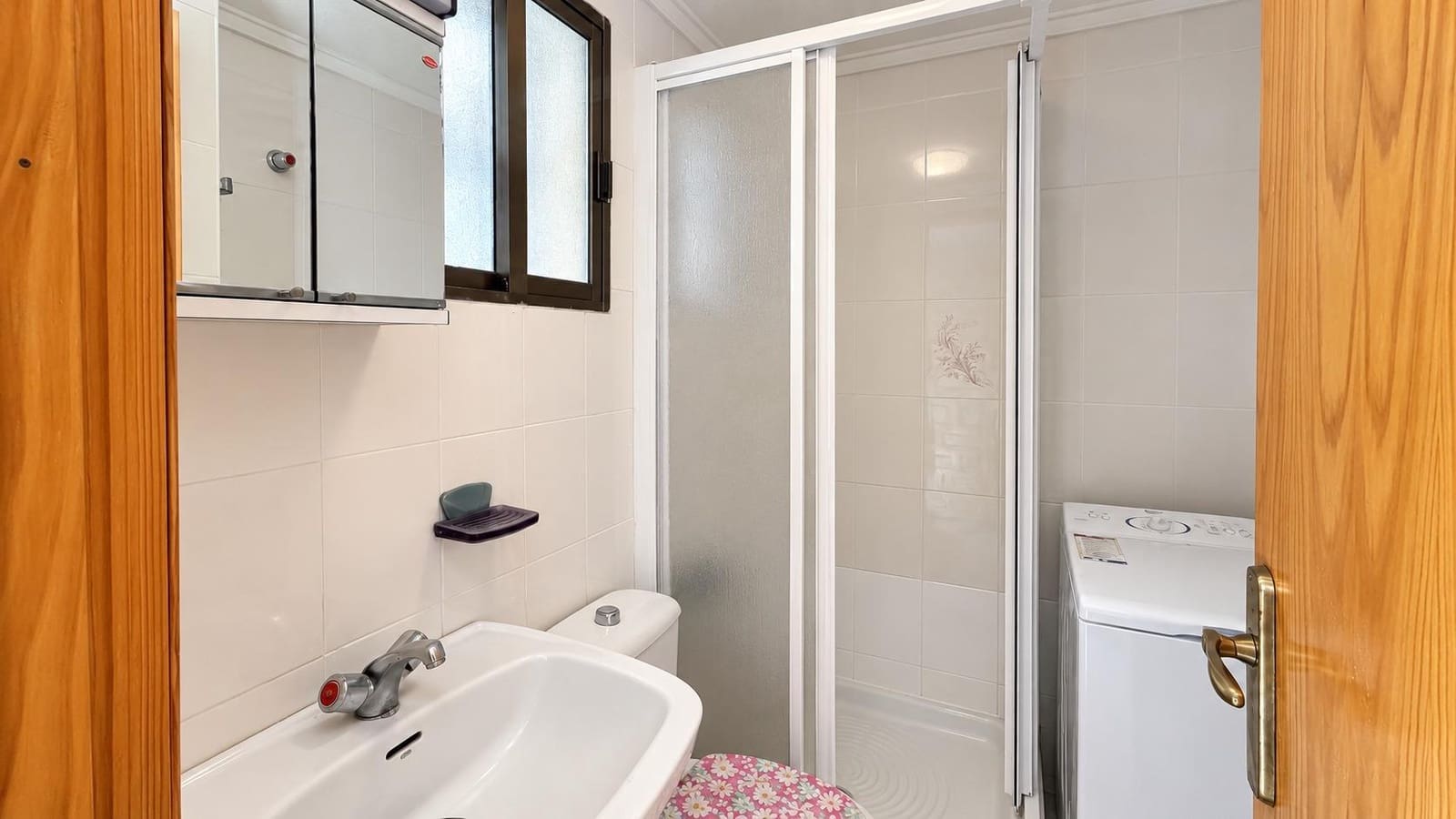 1 bedroom Apartment for sale in Torrevieja - € 89,900 (Ref: 10120416)